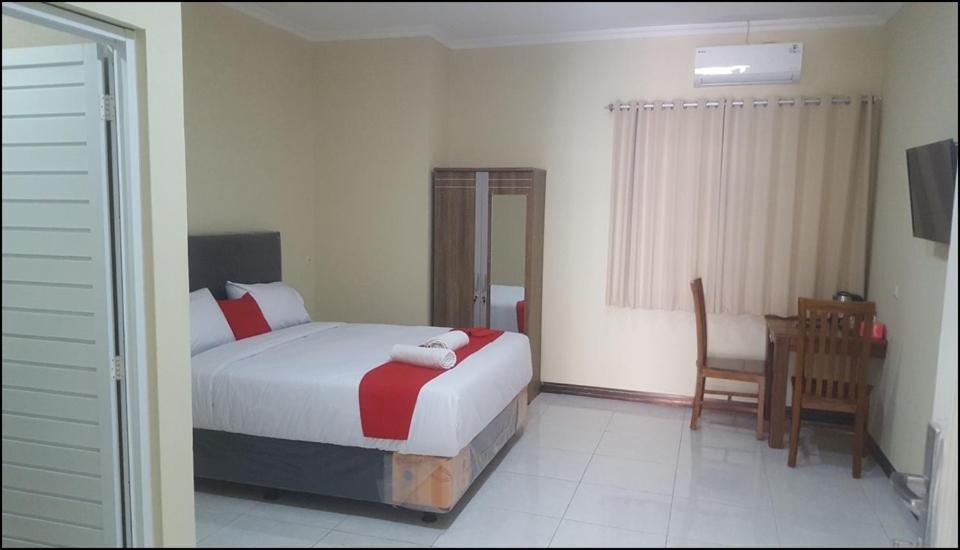 Roomz Budget Residence Semarang Exterior foto
